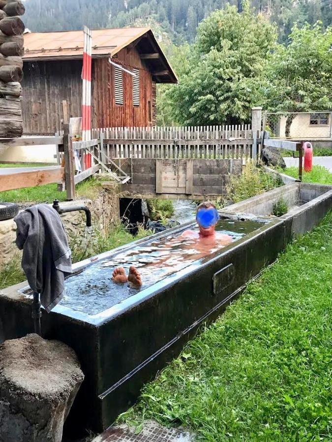 Casa Cuschina - Mit Sauna In Der Schoenen Surselva Dardin Eksteriør bilde