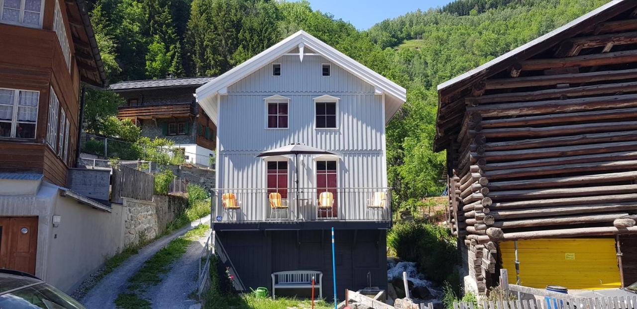 Casa Cuschina - Mit Sauna In Der Schoenen Surselva Dardin Eksteriør bilde